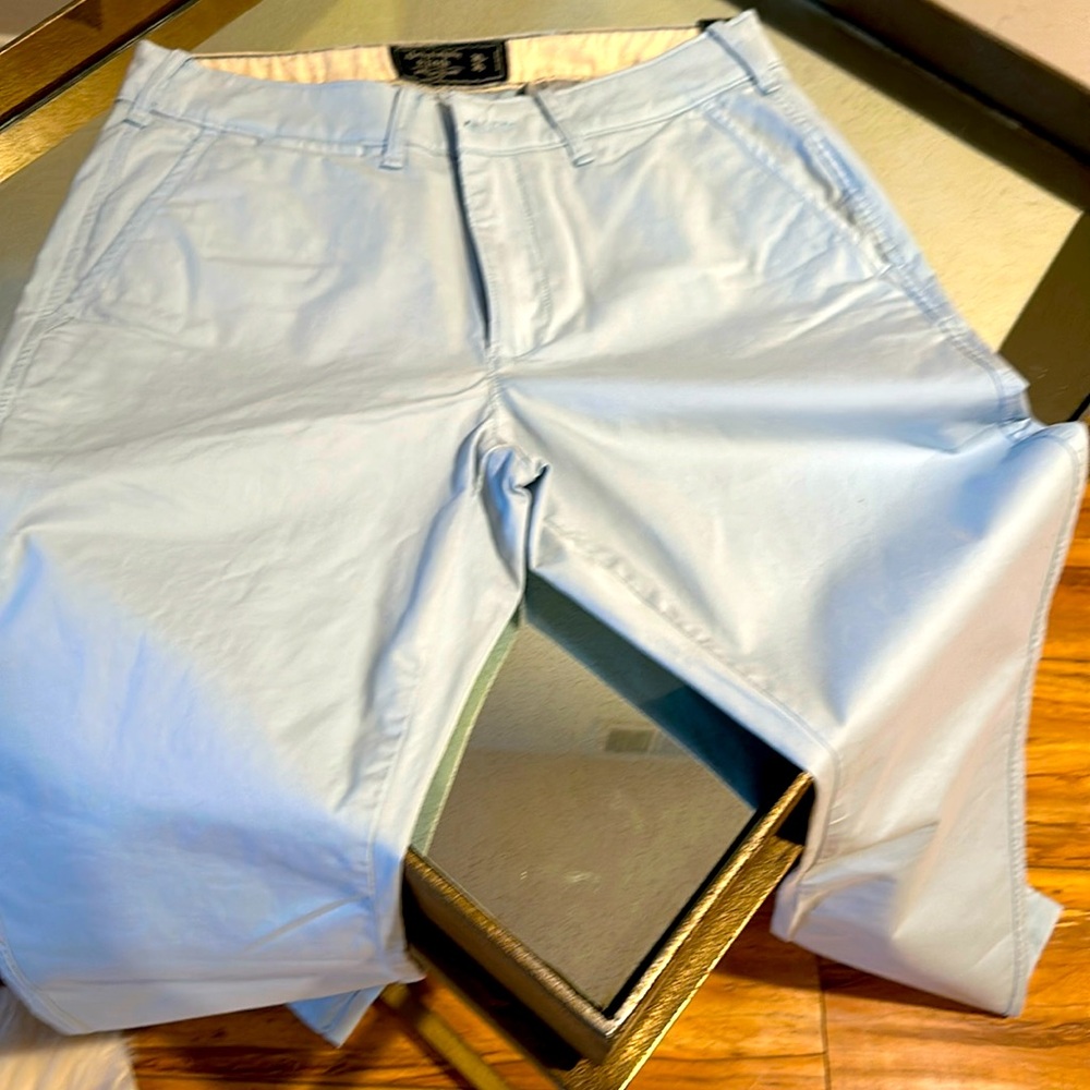 **NEW** mens Abercrombie Langdon khaki pants